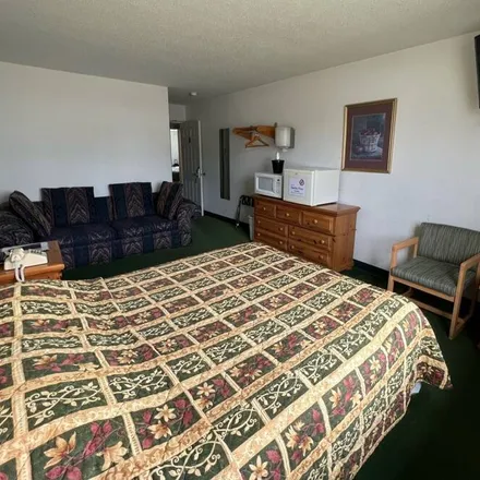 Rent this 1 bed apartment on Red Bud in IL, 62278