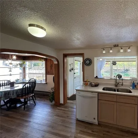 Image 8 - 2508 West Day Island Boulevard West, University Place, WA 98466, USA - House for sale