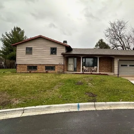Buy this 3 bed house on Jefferson Street in Platteville, WI
