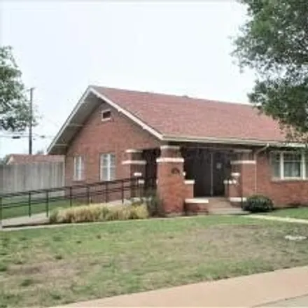 Buy this 2 bed house on Winegeart Funeral Home in 303 North Frost Street, Pampa
