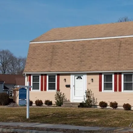 Buy this 4 bed house on 124 High Street in East Weymouth, Weymouth