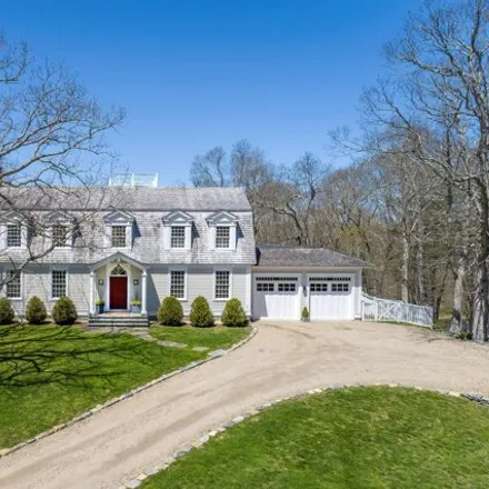 Buy this 5 bed house on 44 Ferry Road in Lyme, Lower Connecticut River Valley Planning Region