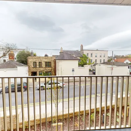 Image 2 - 1 Newtown Avenue, Newtown Blackrock, Blackrock, County Dublin, A94 F7H7, Ireland - Apartment for rent