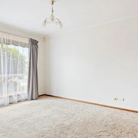 Rent this 3 bed apartment on Murndal Court in Mount Gambier SA 5290, Australia