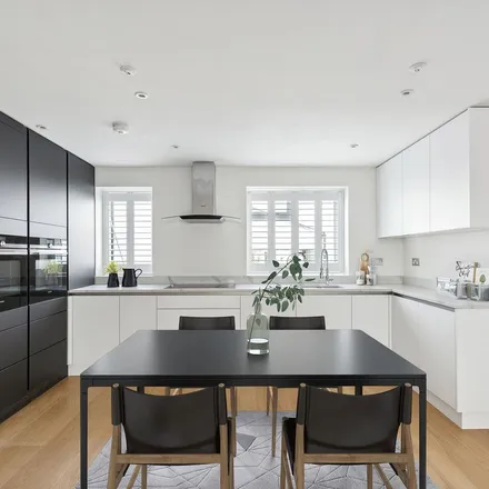 Image 1 - 7 Stanhope Terrace, London, W2 2UA, United Kingdom - Apartment for rent