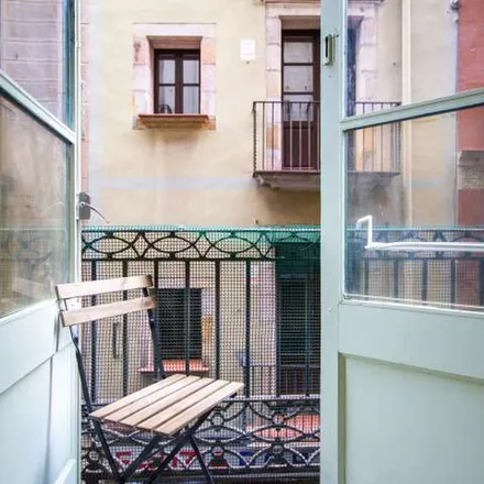 Image 4 - Carrer Sant Pau, 52, 08001 Barcelona, Spain - Apartment for rent