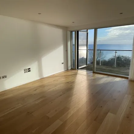 Rent this 2 bed apartment on Sea Road in Carlyon Bay, PL25 3SQ