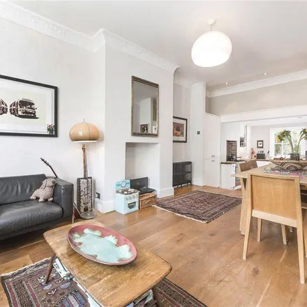 Rent this 5 bed apartment on 7 Ivor Street in London, NW1 9PJ