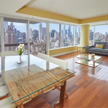 Image 7 - Trump Palace Condominiums, 3rd Avenue, New York, NY 10035, USA - Apartment for rent