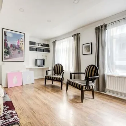 Image 6 - 23 Wyfold Road, London, SW6 6SE, United Kingdom - Apartment for sale