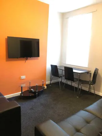 Image 3 - Romer Road, Liverpool, L6 6AW, United Kingdom - Room for rent