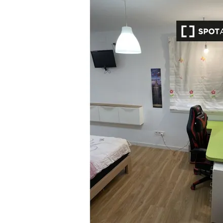 Rent this 1 bed room on Camino de la Cova de Mirapeix in 46393 Riba-roja de Túria, Spain