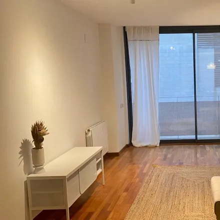 Rent this 3 bed apartment on Darcos's Cafe in Carrer de Natzaret, 08908 l'Hospitalet de Llobregat
