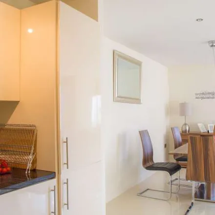 Rent this 2 bed apartment on Block E in Shanowen Road, Santry