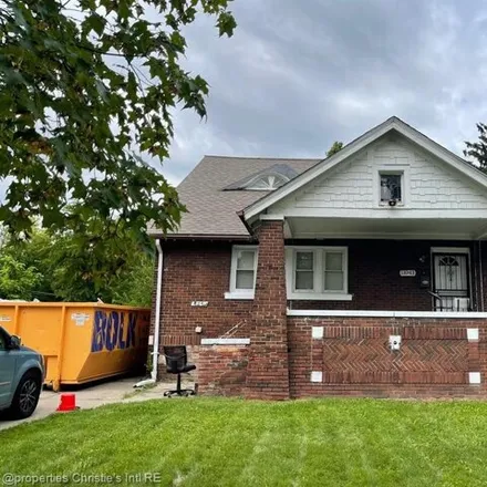 Buy this 3 bed house on 11403 Wilshire Drive in Detroit, MI 48213
