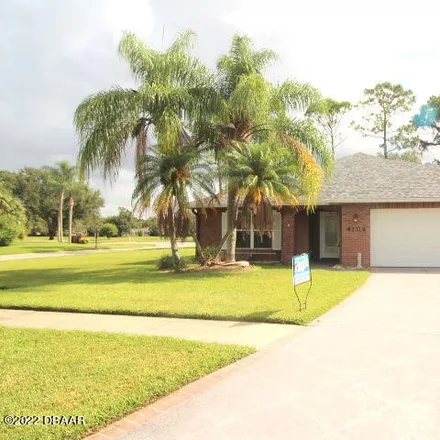 Buy this 3 bed house on 6104 Sabal Point Circle in Port Orange, FL 32128