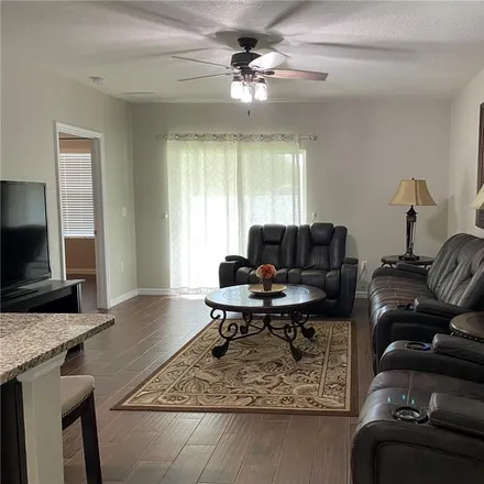 Image 4 - 1804 Greenwood Valley Drive, Plant City, FL 33563, USA - House for sale