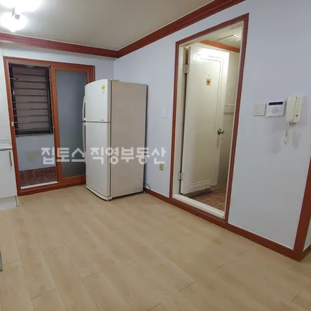 Image 7 - 서울특별시 서초구 반포동 710-1 - Apartment for rent
