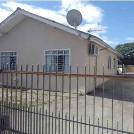 Buy this 6 bed house on Igreja Evangélica Águas que Saram in Rua Carlos Steinmetz, Barra do Aririú