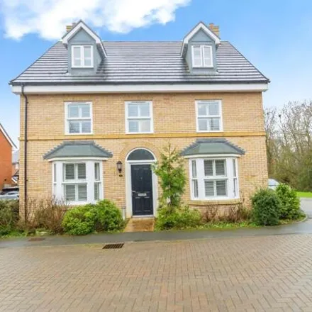 Buy this 5 bed house on Sheppey Rise in Bletchley, MK3 5PX