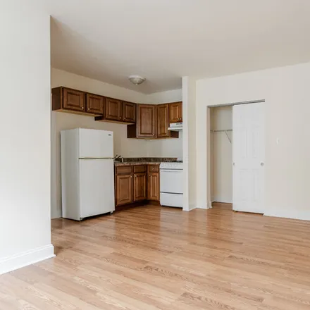 Image 3 - 2600 N Kimball Ave, Unit 414 - Apartment for rent