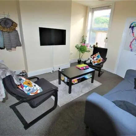 Image 1 - The Well, Neill Road, Sheffield, S11 8QH, United Kingdom - Townhouse for rent