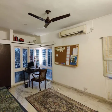 Rent this 3 bed apartment on Short Street in Ripon Street, Kolkata - 700003