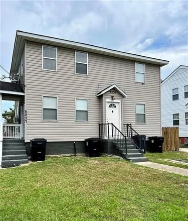 Image 1 - 6235 Curie Street, New Orleans, LA 70122, USA - House for sale