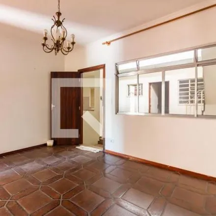 Rent this 3 bed house on Rua Maria Tereza D'Abril Parente in Vila Menck, Osasco - SP