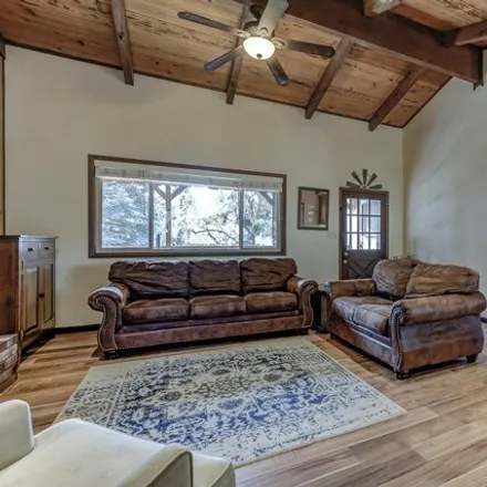 Image 3 - 12406 Marble View Drive, Fort Jones, Siskiyou County, CA 96032, USA - House for sale