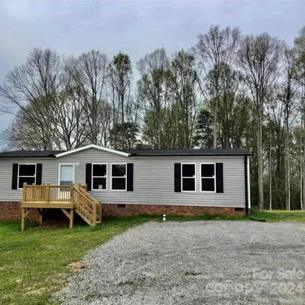 Buy this studio apartment on 198 Gravel Hill Court in Alexander County, NC 28681