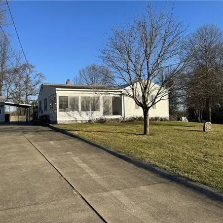 Image 1 - 3231 Grill Road, New Franklin, OH 44216, USA - House for sale