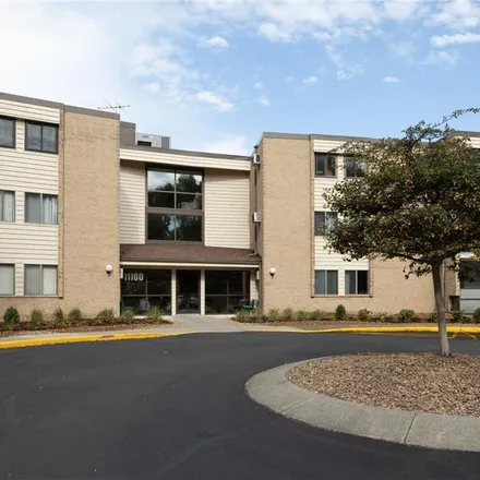 Buy this 2 bed condo on The Preserve in Anderson Lakes Parkway, Eden Prairie