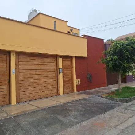 Image 2 - Calle Salaverry, San Miguel, Lima Metropolitan Area 15087, Peru - House for sale