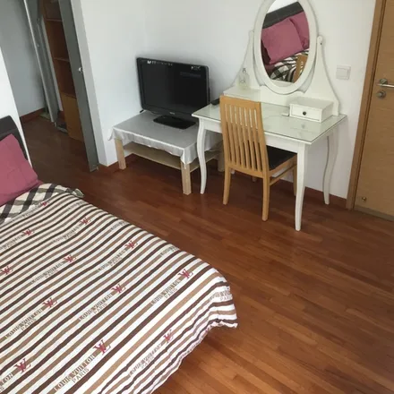 Rent this 1 bed room on 52 Tanah Merah Kechil Avenue in Singapore 465525, Singapore