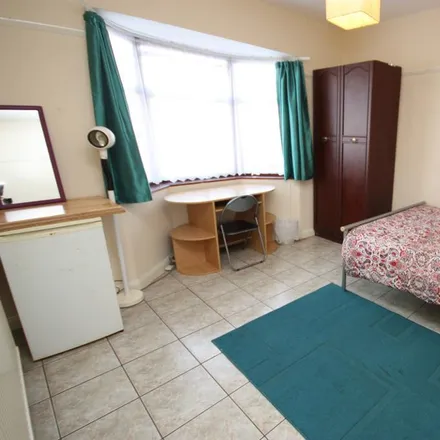 Rent this 1 bed room on Hoylake Road in London, United Kingdom