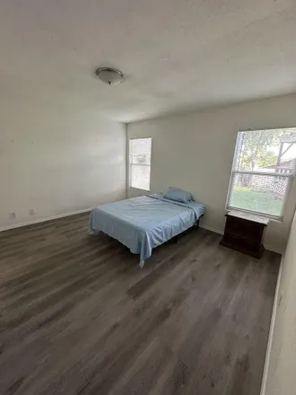 Rent this 2 bed room on San Antonio in TX, US