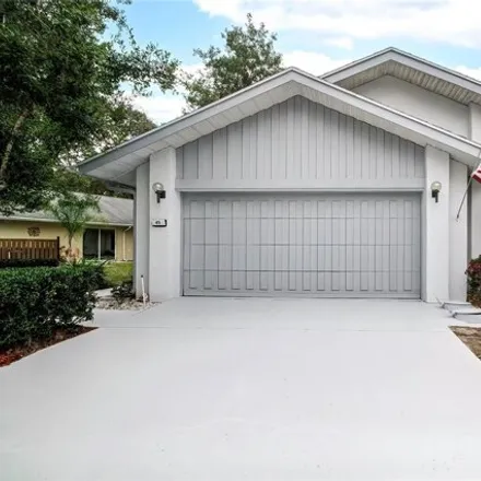 Buy this 3 bed house on 45 Golfview Dr in Homosassa, Florida