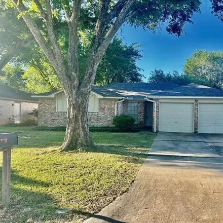 Rent this 3 bed house on 5313 Lincoln Town in Katy, TX 77493