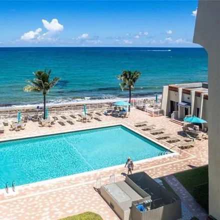 Image 2 - 3482 South Ocean Boulevard, South Palm Beach, Palm Beach County, FL 33480, USA - Condo for sale