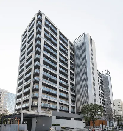 Rent this 3 bed apartment on Residia Shibaura in 30 Kyu Kaigan Dori, Shinagawa