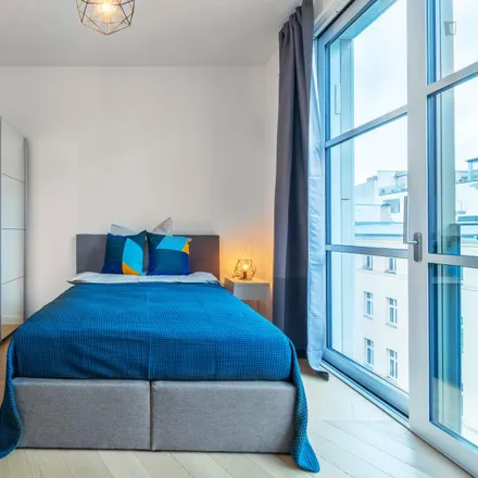 Rent this 3 bed room on Linienstraße 221 in 10119 Berlin, Germany