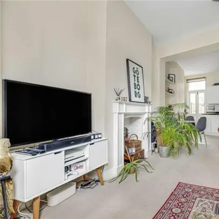 Image 2 - Hail & Ride Querrin Street, Byam Street, London, SW6 2RB, United Kingdom - Apartment for sale
