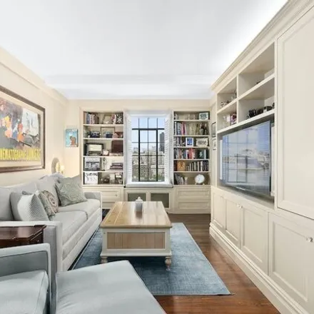 Image 3 - 227 East 57th Street, New York, NY 10022, USA - Apartment for sale
