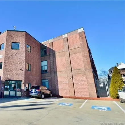 Rent this 3 bed condo on 197 Federal Street in Bridgeport, CT 06606