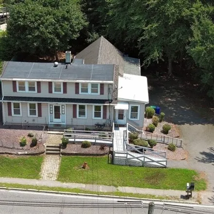 Image 1 - 782 Newport Ave, Attleboro, Massachusetts, 02703 - House for sale