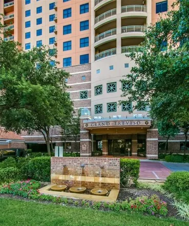 Image 1 - Grand Treviso Condominiums, 330 East Las Colinas Boulevard, Irving, TX 75039, USA - Condo for sale