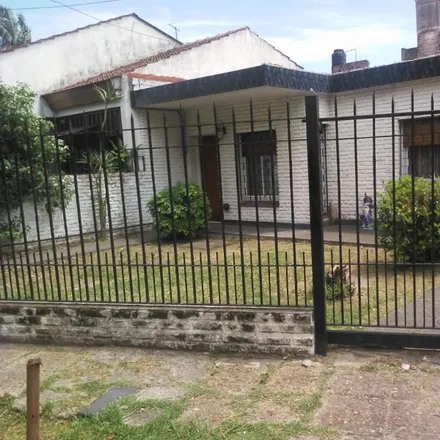 Buy this 2 bed house on Diagonal 80 - Jujuy 3561 in Villa General Juan Gregorio de Las Heras, Villa Ballester