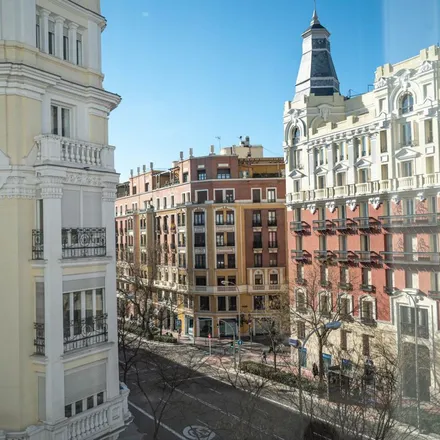 Image 9 - Calle de Luchana, 38, 28010 Madrid, Spain - Apartment for rent