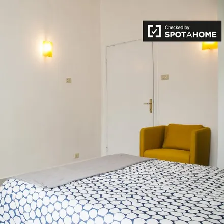 Image 4 - Via Lucrino, 00199 Rome RM, Italy - Room for rent